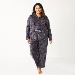 Plus Size Sonoma Goods For Life® Velour Pajama Shirt & Pajama Pants Sleep Set 4 Plus Size Sonoma Goods For Life® Velour Pajama Shirt & Pajama Pants Sleep Set -Sonoma Goods For Life Shop 5675146 ALT2
